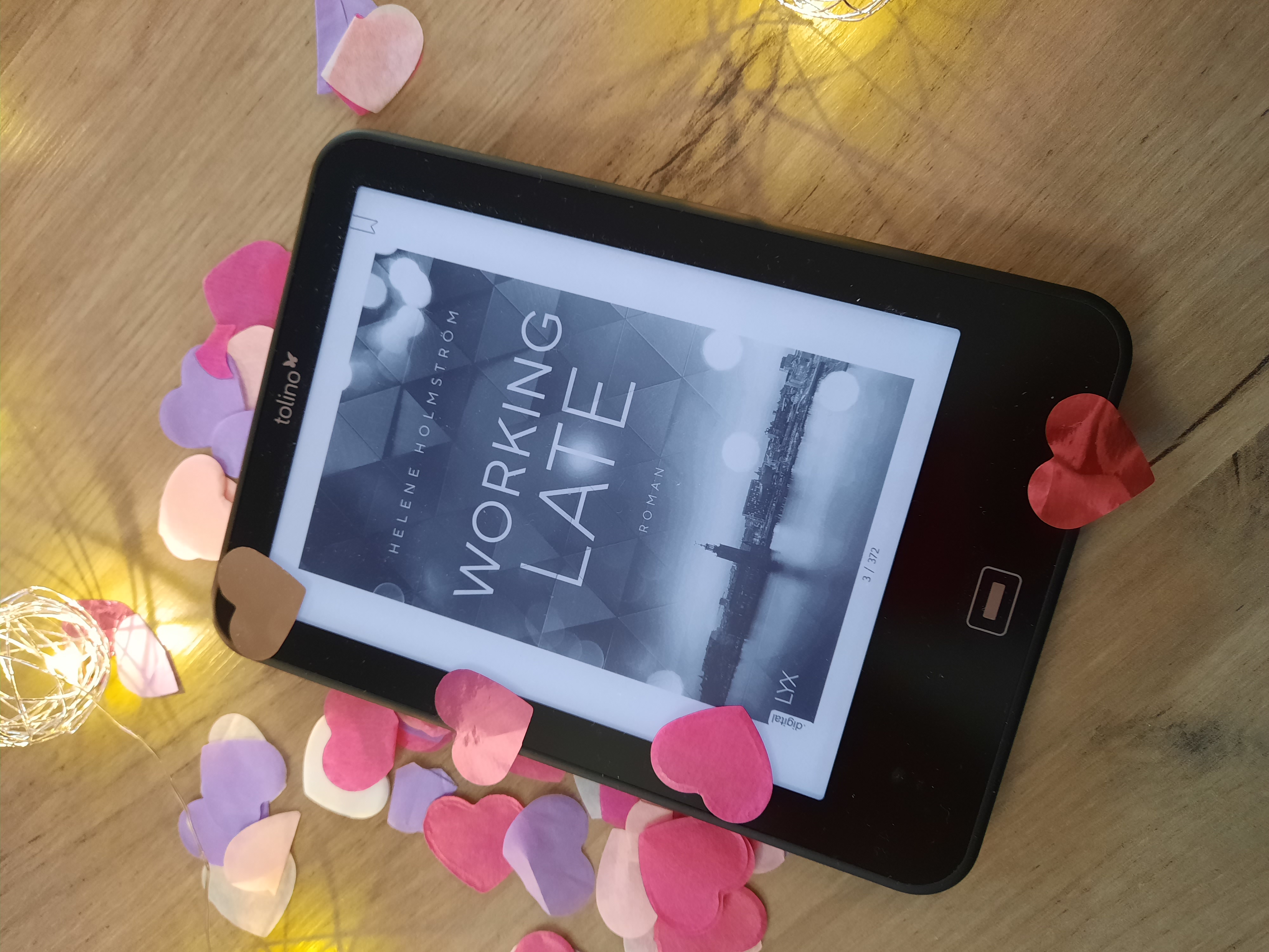 Rezension // Helene Holmström – Working Late (Free Falling #1)