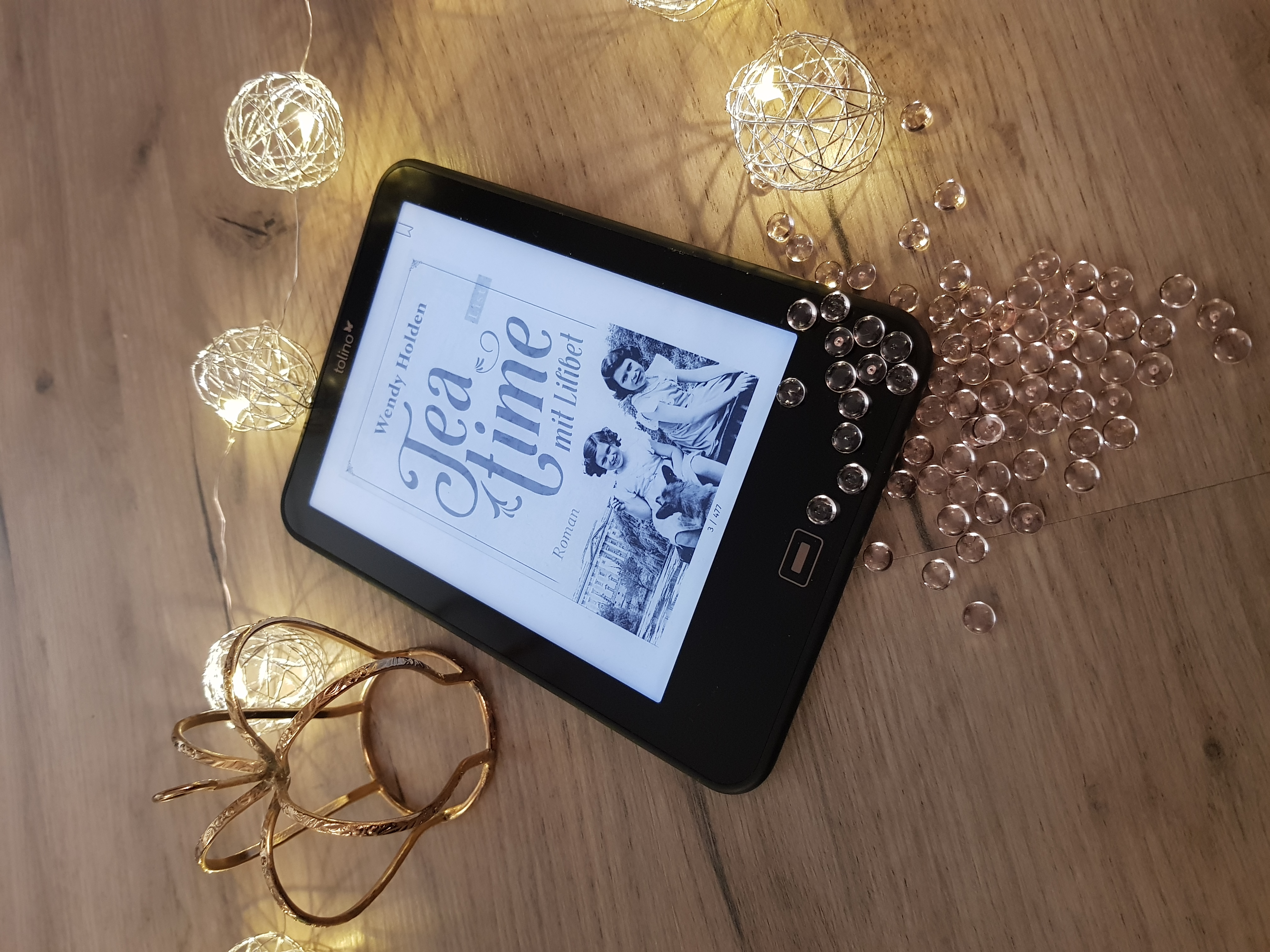 Rezension // Wendy Holden – Teatime mit Lilibet